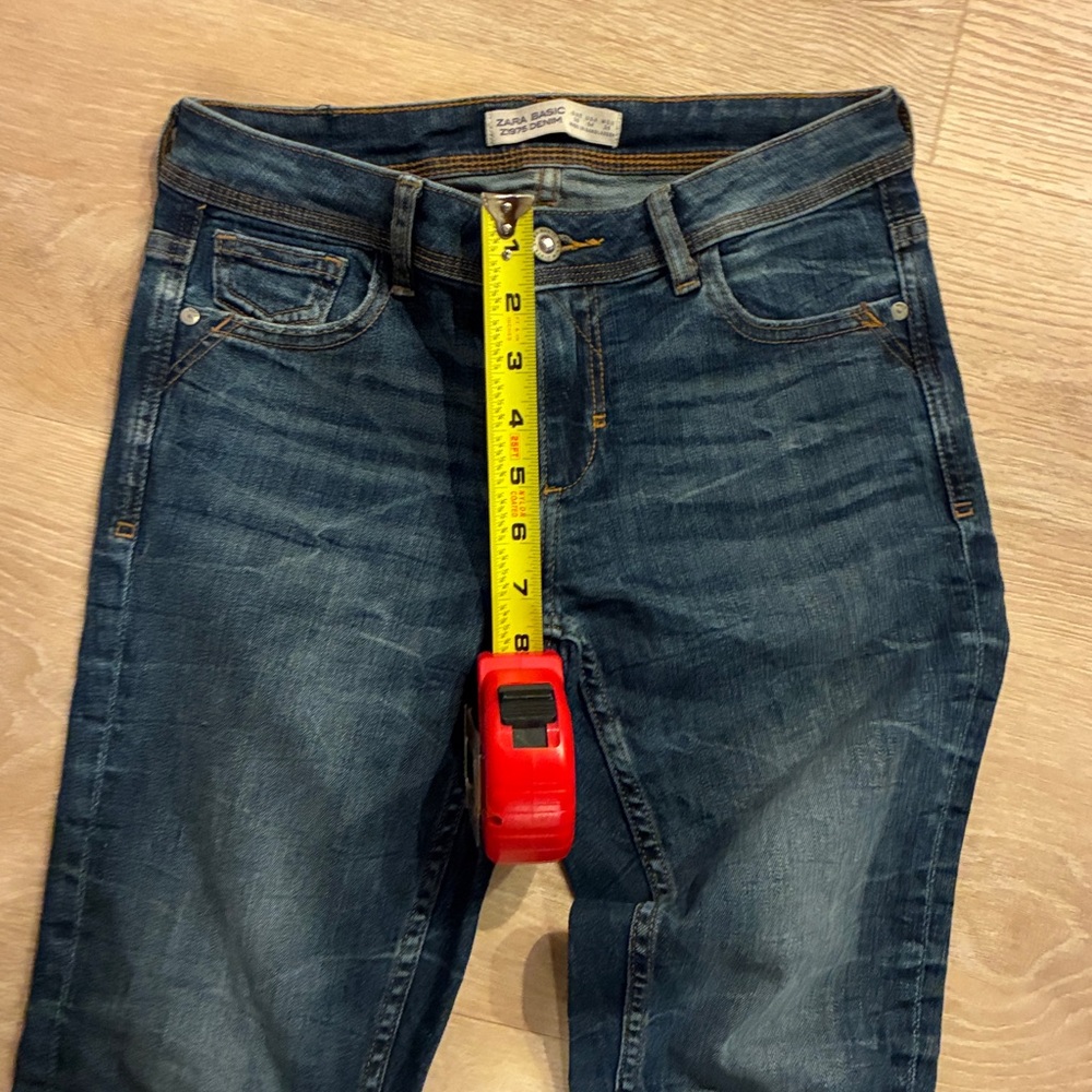 Zara Basic Z1975  Dark Blue Low Rise Denim Distressed Skinny Worn 1X Sz. 27 - Picture 6 of 8